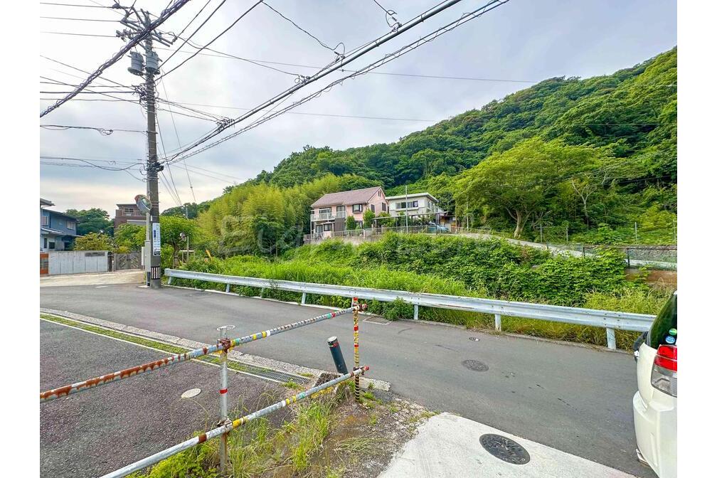 三浦郡葉山町下山口売地