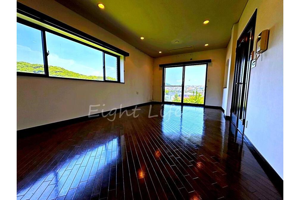 鎌倉市七里ヶ浜２丁目中古戸建
