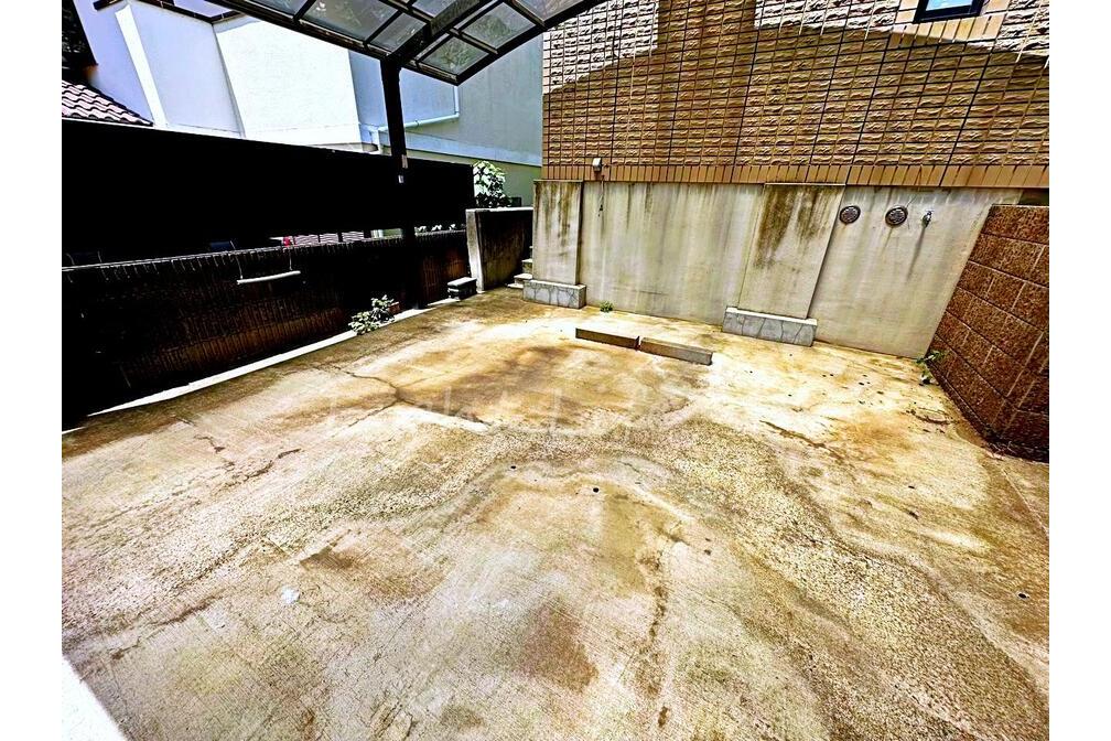 鎌倉市七里ヶ浜２丁目中古戸建