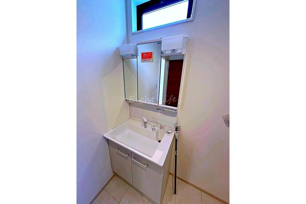 逗子市新宿３丁目　新築戸建