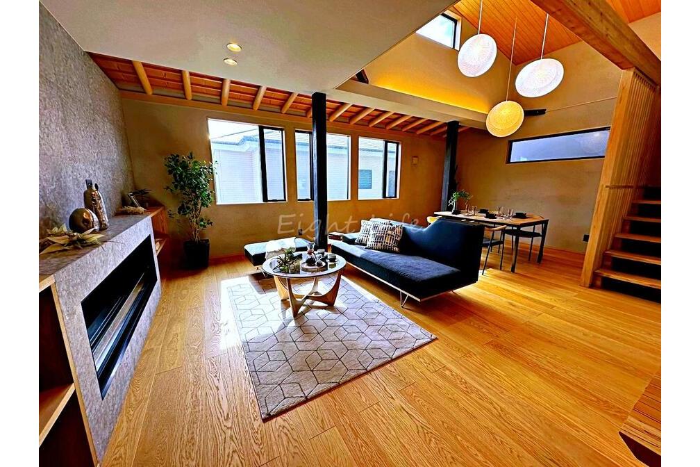 由比ヶ浜１丁目B棟　邸宅