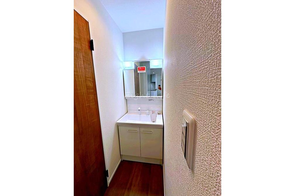 逗子市久木１丁目　新築戸建　A棟  C棟