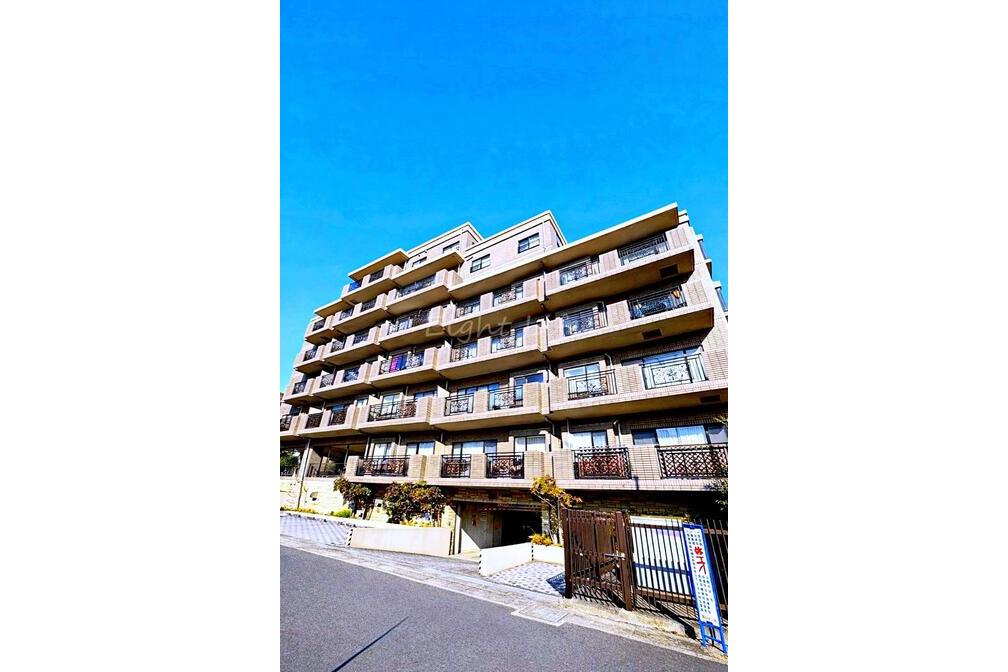 ジュネス葉山クレスト　1階部分