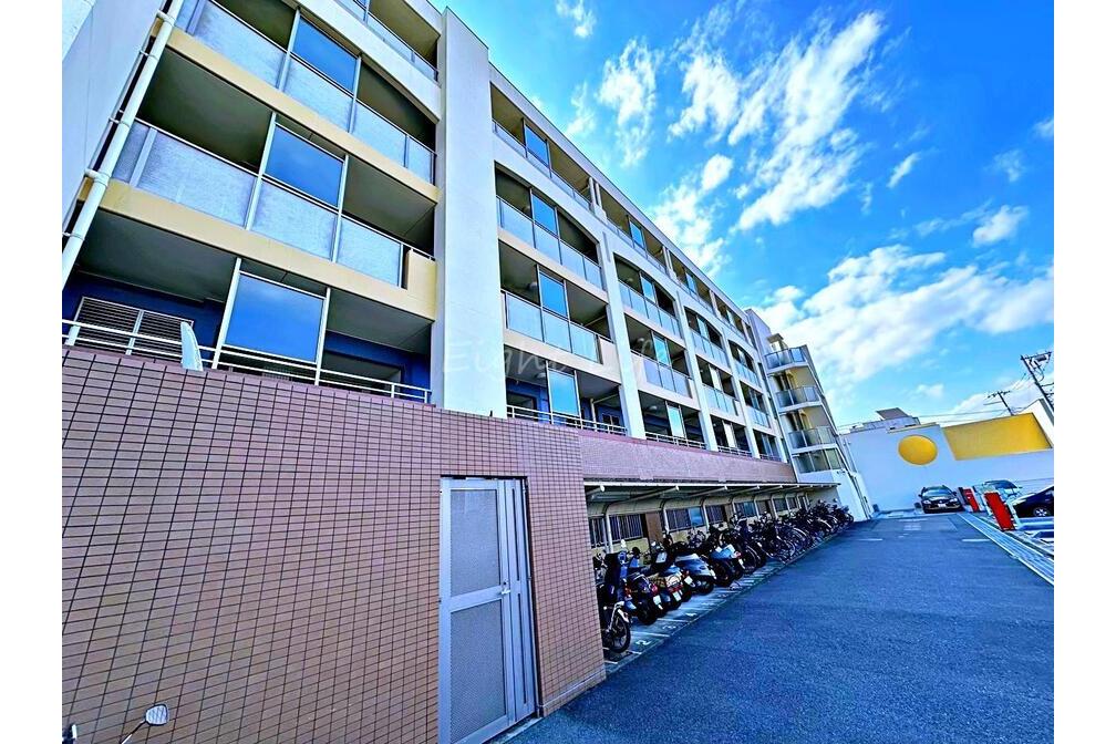 プラハ鎌倉材木座　２階部分