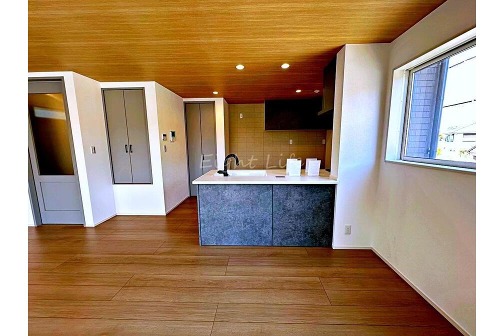 逗子市池子1丁目新築分譲住宅