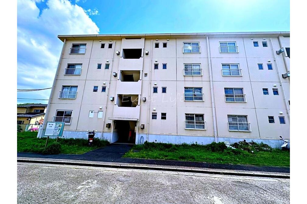 東逗子団地　９号棟 1階部分